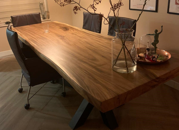 Hoe-kiest-u-het-materiaal-van-uw-eettafel